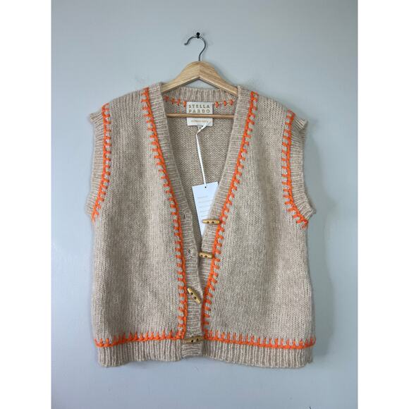 NWT Stella Pardo Lea Sleeveless Ribbed V-Neck Sweater Vest Blouse Top Sz: Medium - Picture 2 of 8